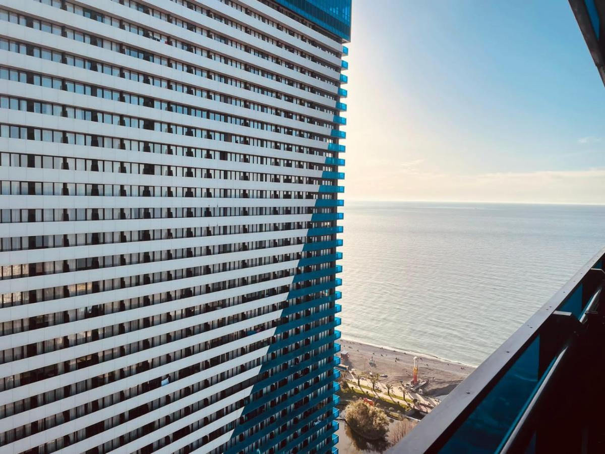 Orbi City Hub Apartments Батумі Екстер'єр фото