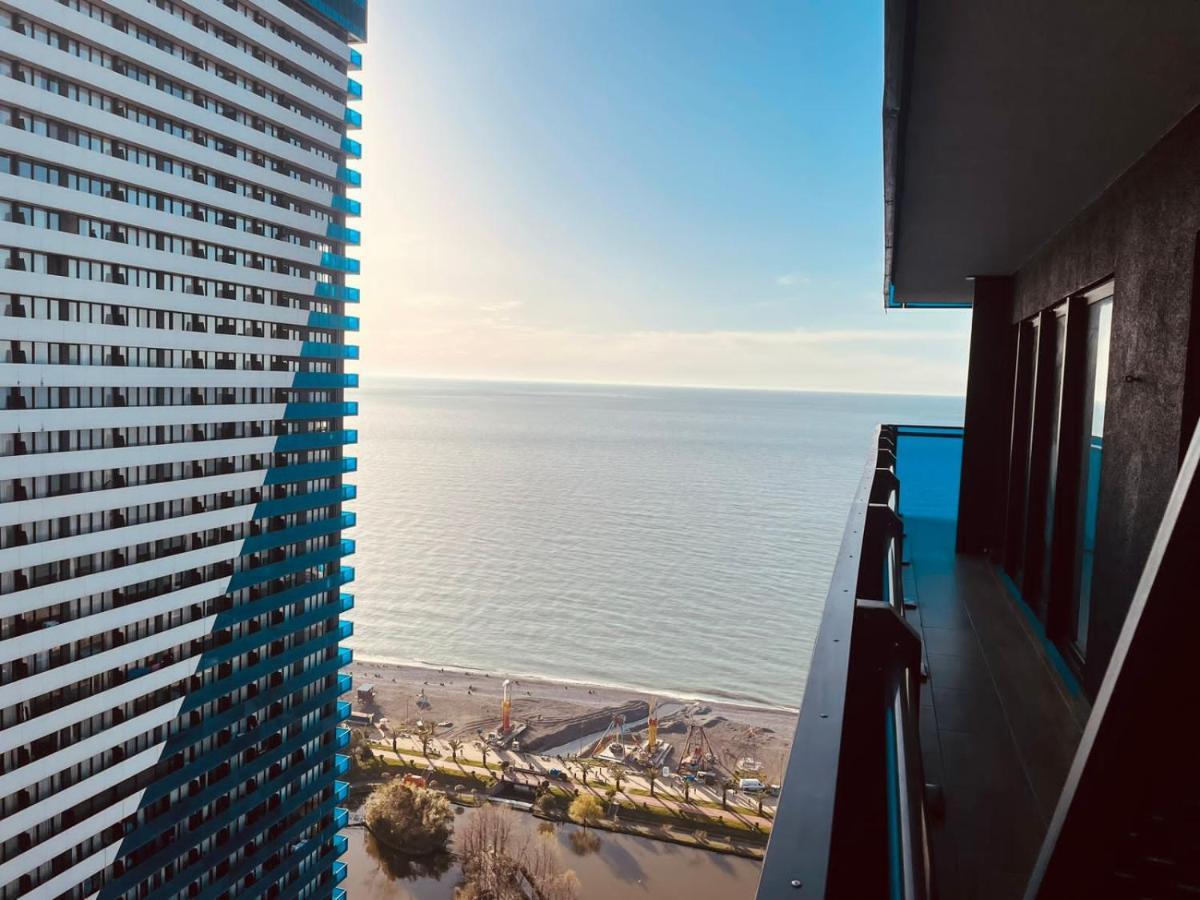 Orbi City Hub Apartments Батумі Екстер'єр фото