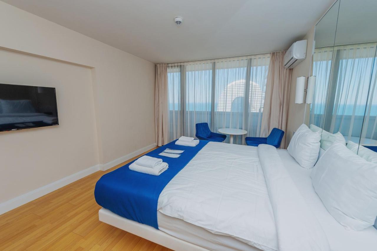 Orbi City Hub Apartments Батумі Екстер'єр фото